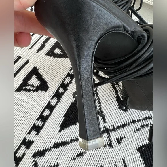 Black Suede Studio Black lace up square toe Strappy Sandal heels Size 37.5 (7.5) - Picture 8 of 9